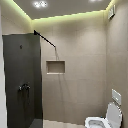 Urban Nest Apartman *